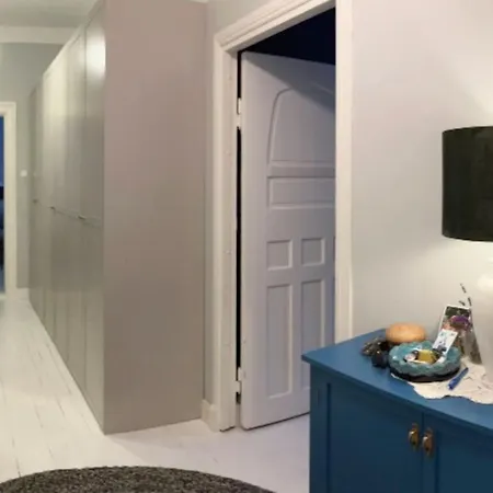 Iso-roba - Perfect Spot In Center, Walk Anywhere דירה הלסינקי