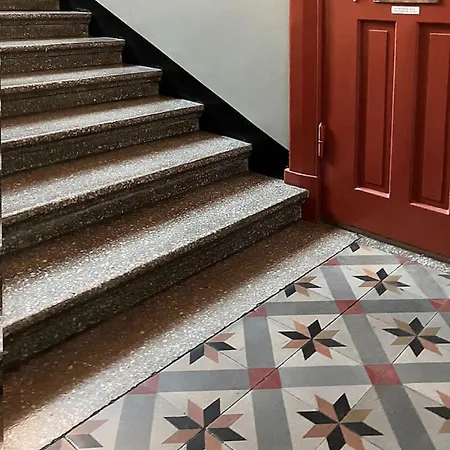 Iso-roba - Perfect Spot In Center, Walk Anywhere Apartment Helsinki